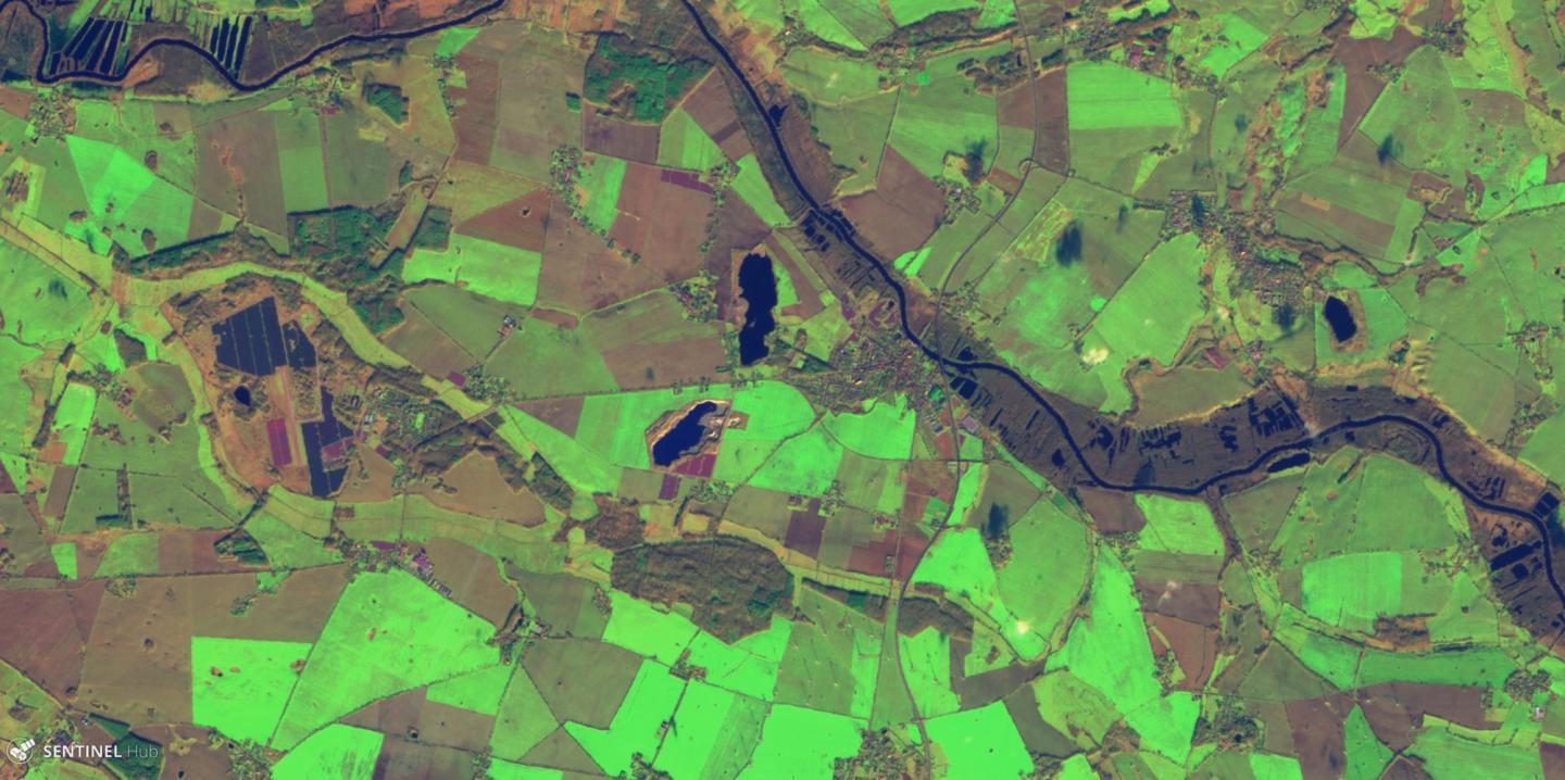 Image of an agricultural landscape in northern Germany from February 2020, generated from satellite data. Winter wheat grows in the fields: the more intensive the greenery, the more vital the plants are.