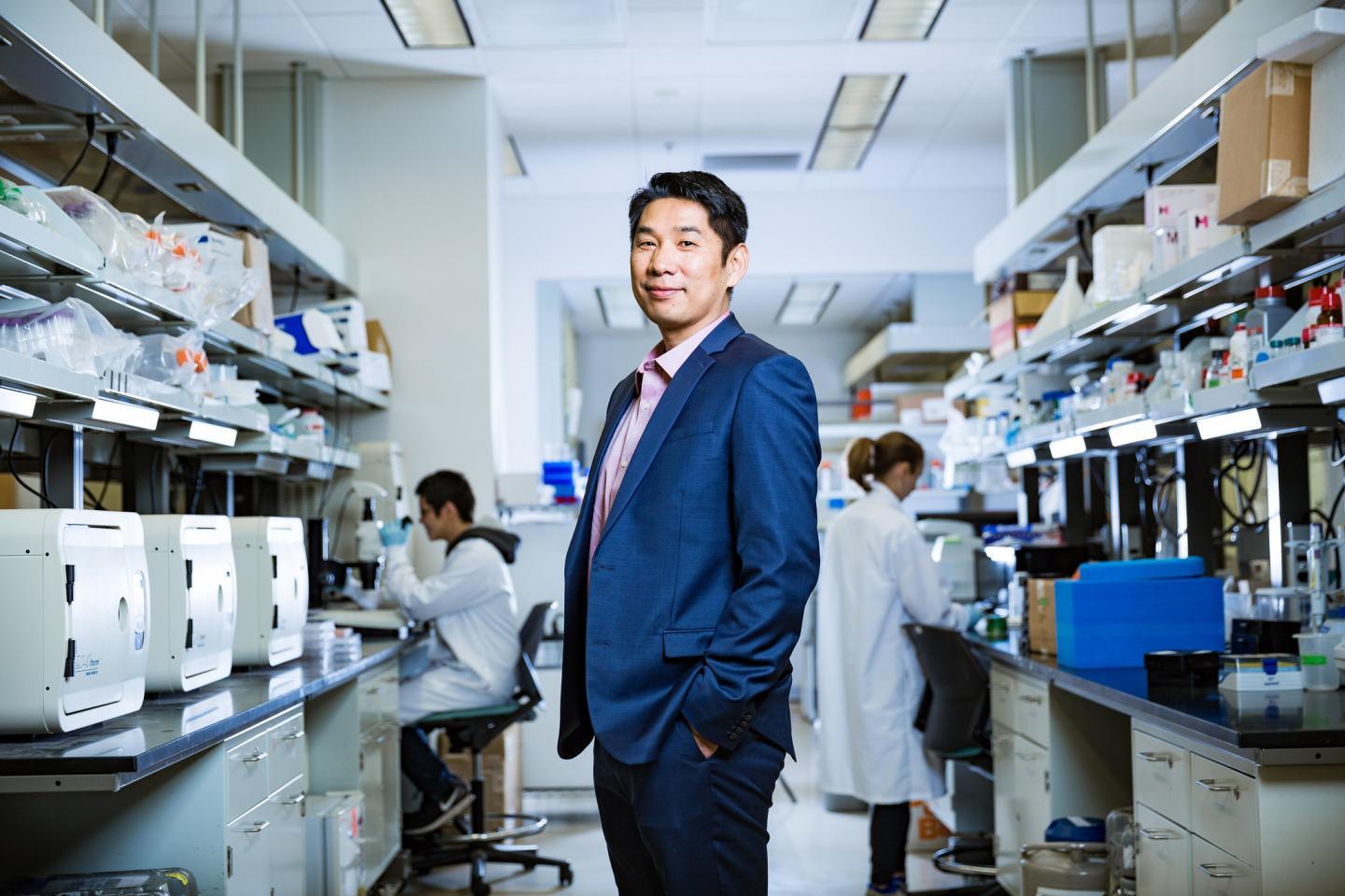 Hao Yan, director the Biodesign Center for Molecular Design and Biomimetics is the Milton D. Glick Distinguished Professor at ASU and researcher in the School of Molecular Sciences.